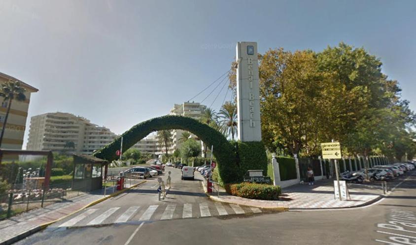 Benal Beach Suite Ii, Estudio Con Parque Acuatico Y Vistas Al Mar. Benalmádena Kültér fotó